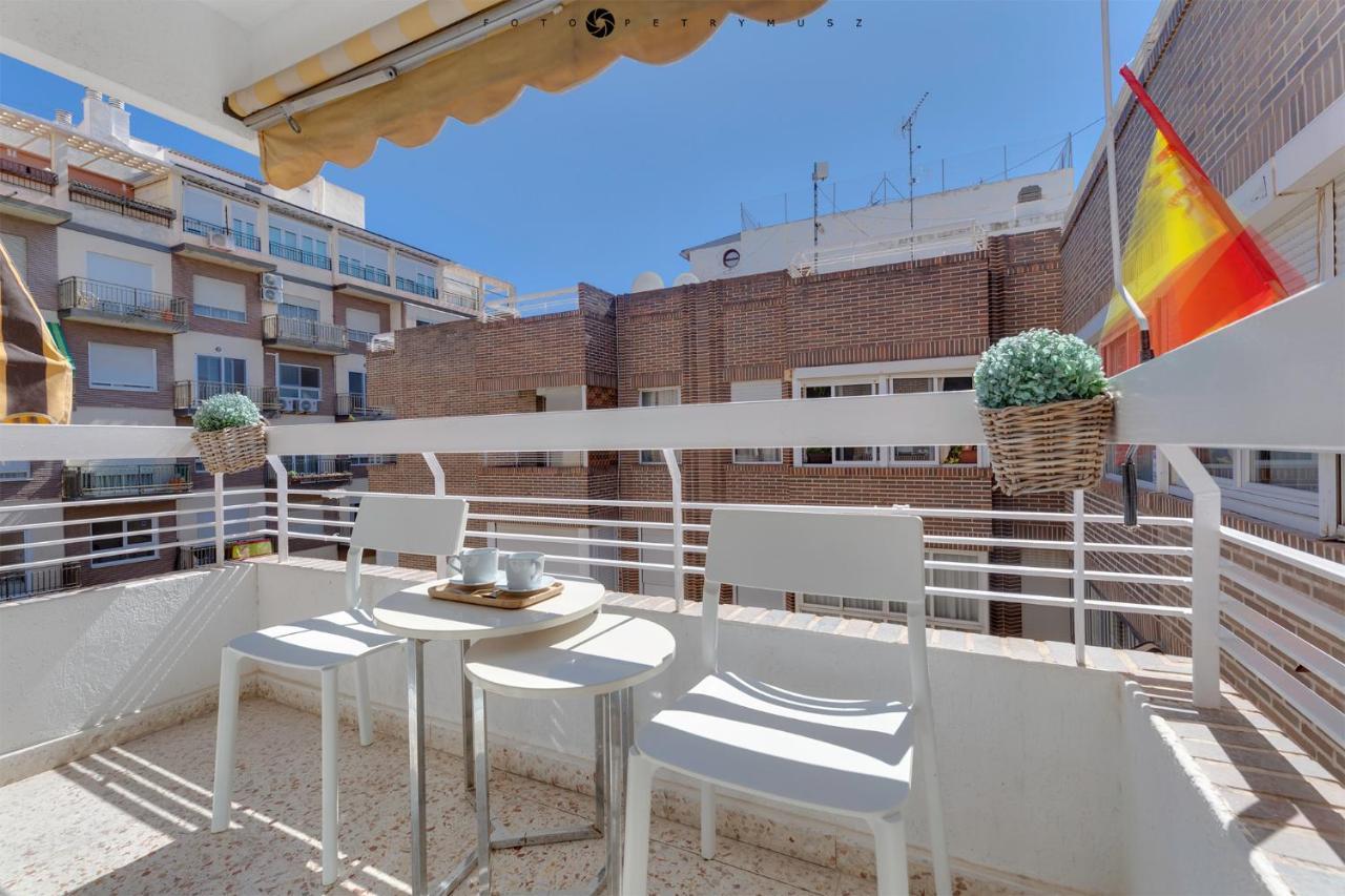 Marina Alicante Apartment - City Center Екстериор снимка