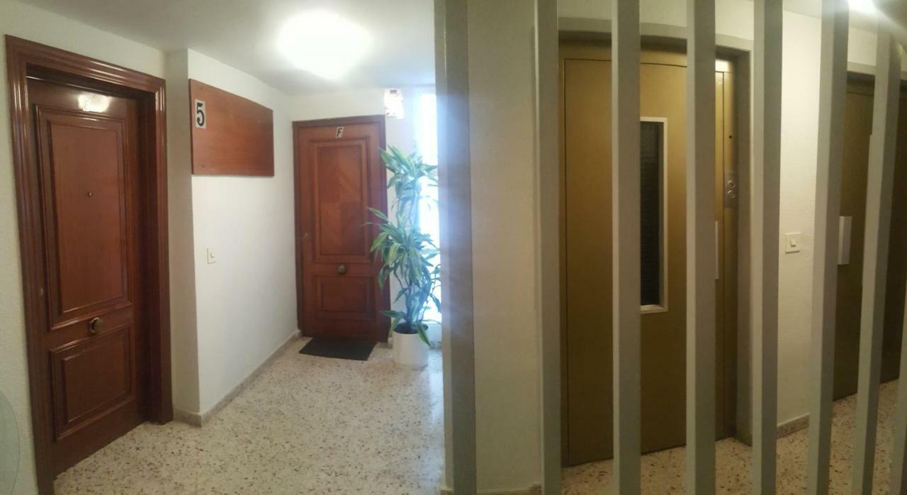 Marina Alicante Apartment - City Center Екстериор снимка