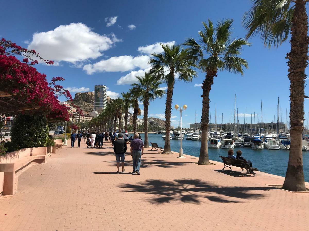 Marina Alicante Apartment - City Center Екстериор снимка